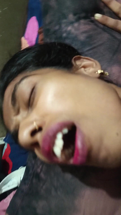 Desi bhabhi ki chudai uske ghar me hi sasur ji ne chod diya | Clip 1