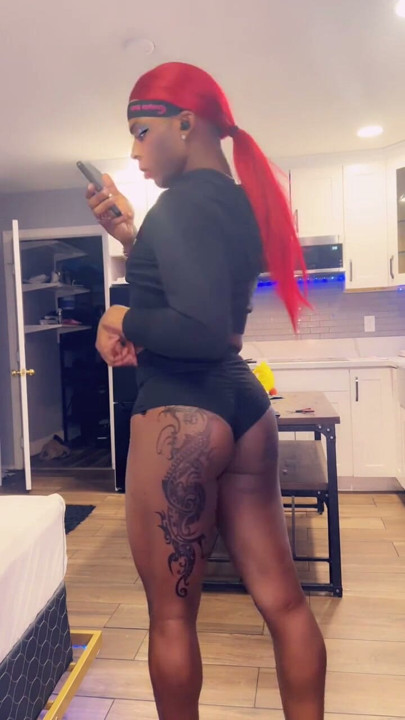 ME WHEN IM Bored At Home | Clip 1