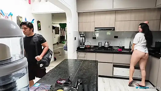 My father's wife wants sex with me and doesn't want to tell her!