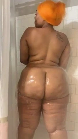 Solo mstell93 aka synsationn big ass shower