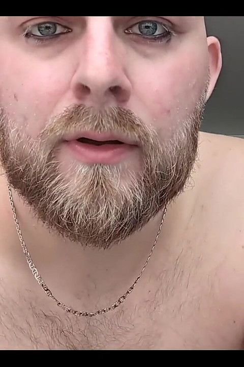 Vrući dečki stenju