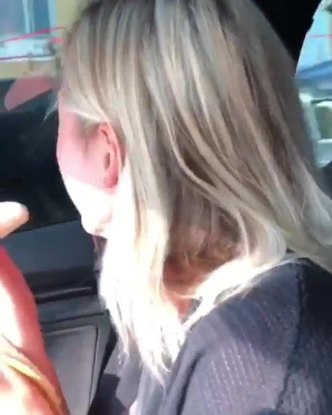 BANANA BLONDE