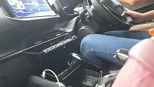 Uygulamanın içinde el işi, sürücünün arabasında ağzına boşalma bıraktı!