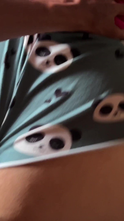 Big ass stepmom and nymphomaniac, she wants me to fuck her in her pajamas | Clip 1