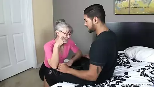 Step Moms Love For Young Cocks Makes His Day