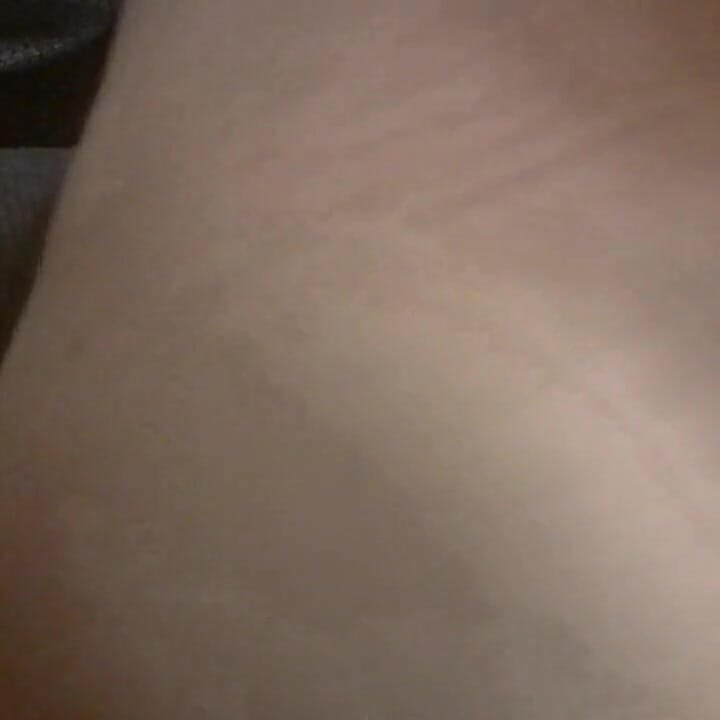 Non-Op Transgirl παίζει με Butt και Mtf Clit