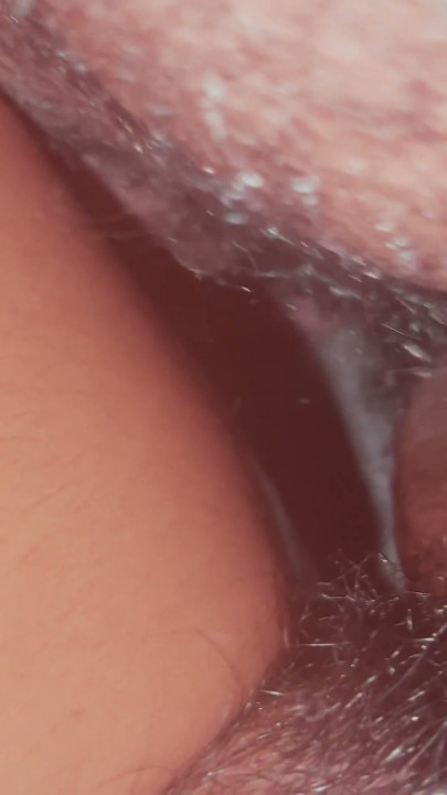 Futai erotic excitat de dimineață cu fata mea. Țâțe naturale mari și pizdă păroasă suculentă | Clip 3