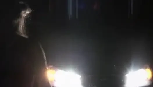 Sarışın ve esmer hatunlarla baştan çıkarıcı ayak fetişi oyunu