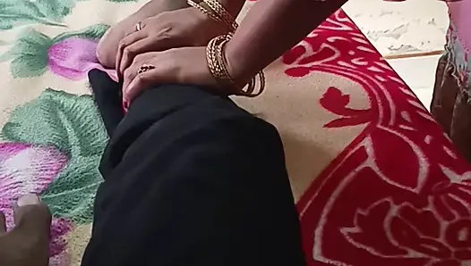 Momen rahasia pembantu rumah tangga dengan romansa penuh dengan suara telugu yang cantik