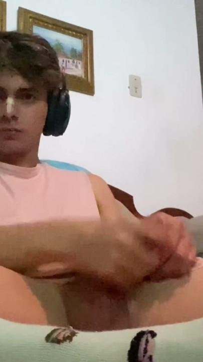 SWEET BOY PLAYING WITH HIS SEXTOY IN HIS ASS | Clip 1