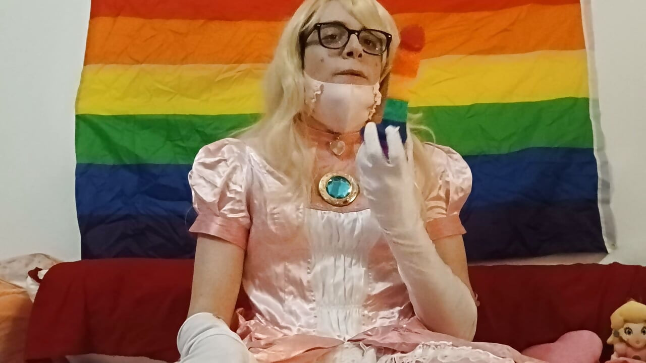 Princesstheo Sissy Chastity Fun time