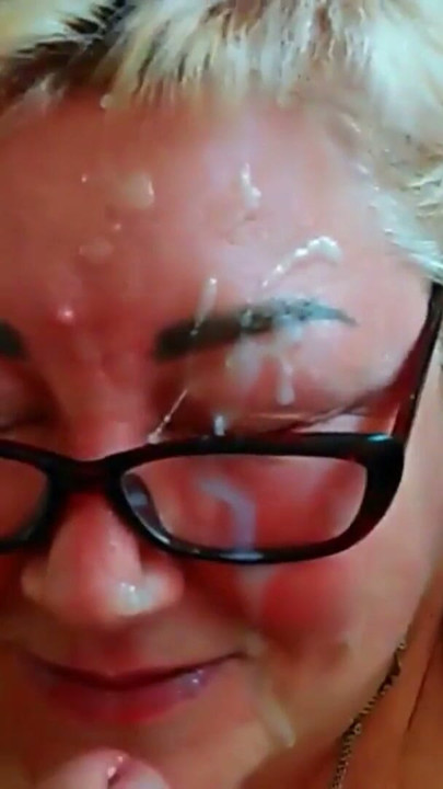 cutting cum shots in the mouth and on the face after female masturbation of my penis | Clip 1