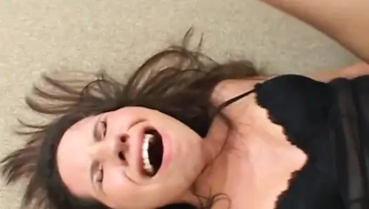 Azgın bayan çok esnek ve erkeğine her şeyi vermeye istekli