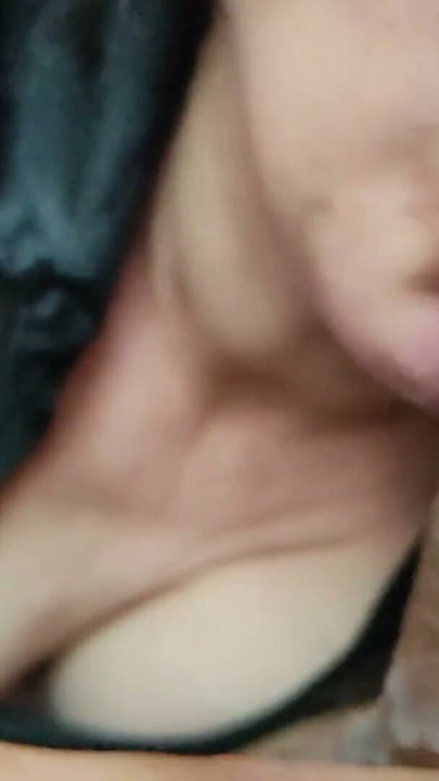 Cum in Mouth - Housewife Mature MILF Sucks cock and gives amazing Blowjob | Clip 2