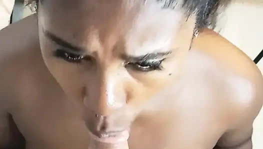 Мою любимую пациентку видит медсестра