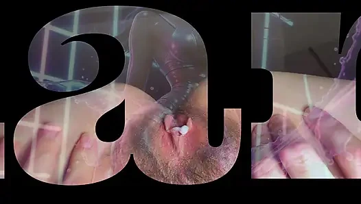 Nyepong kontol sebelum dientot gaya doggy habis-habisan sampai dicrot di dalam