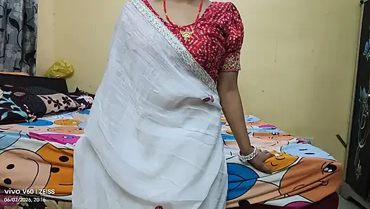 Bhabhi ko new saree pahna kar choda