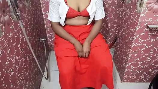 Video seks asli cewek Bangladesh lagi asik di kamar mandi