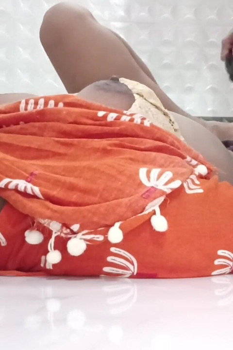 Indian Hot Desi Stepsister Sex in Hindi Audio
