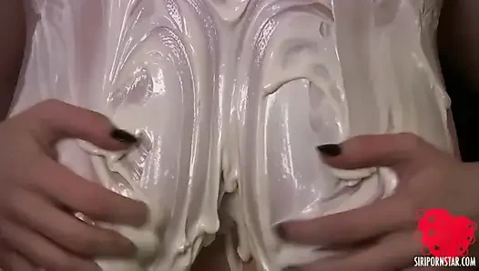 Siri Lotion Bukkake
