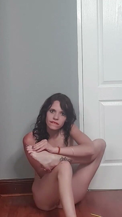 JOI Slut worshiping her sexy feet | Clip 1