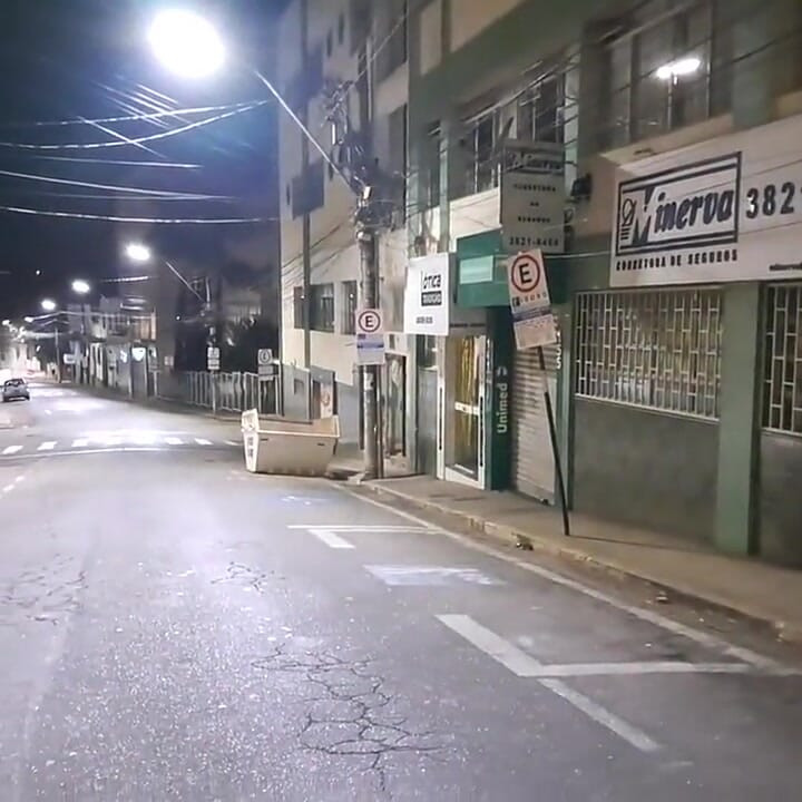 I Went Out at Night to Look for Men to Have Sex with and Find Out What Happened.