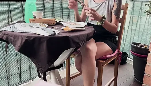 Lara Eats Meat, Then Fucks Blowjob and Creampie on the Couch