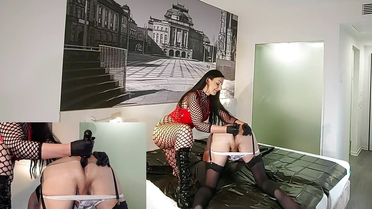 Der lange schwarze Schwanz fickt dein Loch