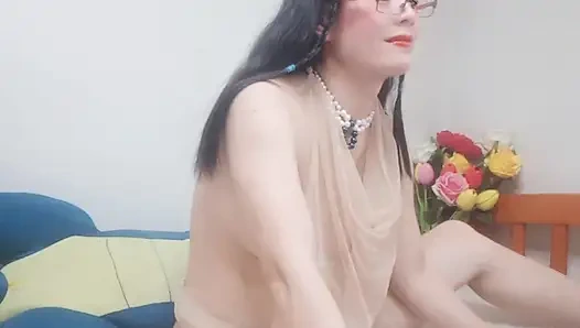 Minik memeli hana harika minyon vücutlu Asyalı