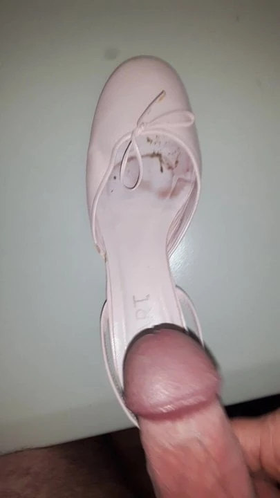 Schuh meiner Frau voll gemacht