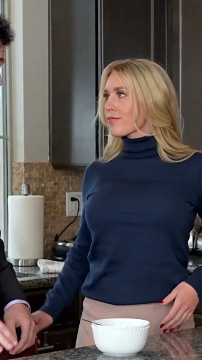 Busty Wife Sarah Taylor Helps Stressed Husband And Pleases Him All Around The House - FreeUse Milf | Clip 1