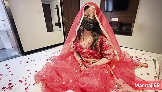 Bhabhi ko Hotal Bolaya , kaisi h Bhabhi ki chut