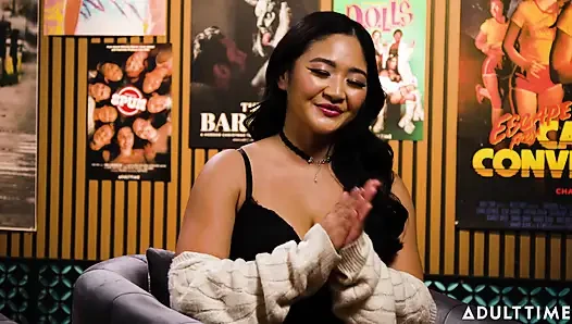 Jasmin Teaa: All-asiatische Orgien & Chun-li Cosplay | der Erwachsenenzeit-Podcast