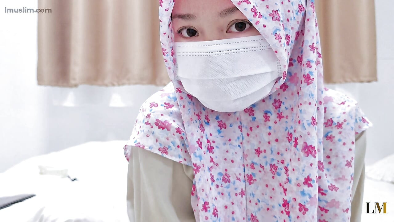 POV: Your Shy Hijabi Crush Ask You To Record Her In This Playful Mood