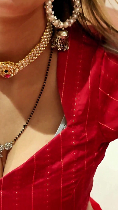 meri hot indian tution teacher ne sikhaya mujhe sex karna. or marvai apni chut. | Clip 1