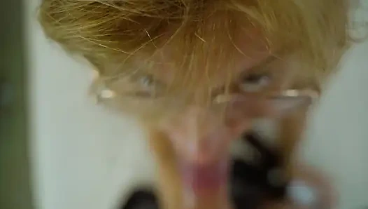 Küçük Penisi Yuttu