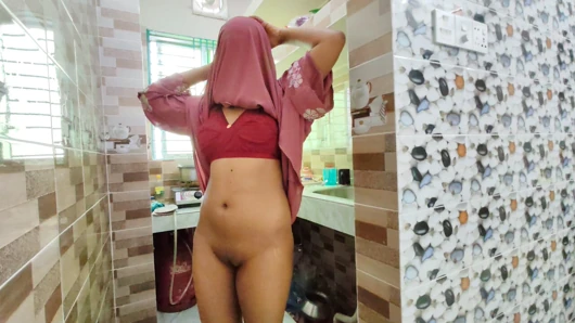 Please sir fuck my tight pussy once again Desi hijabi maid chudai xxx