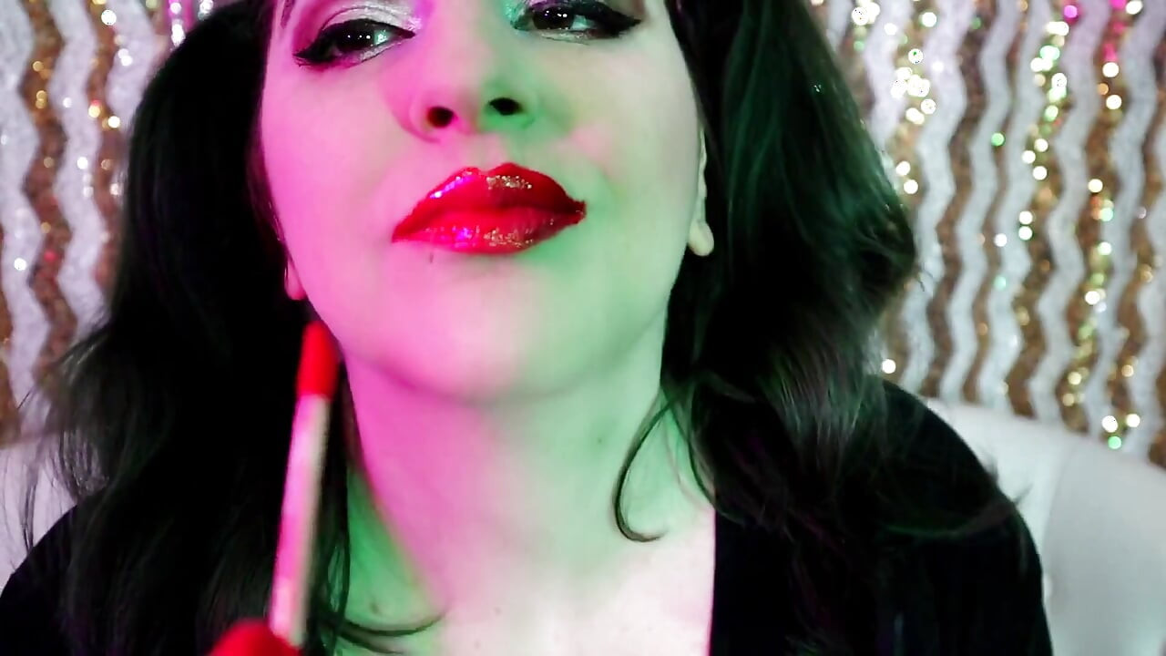 100 Camadas de Lipgloss Asmr Kisses