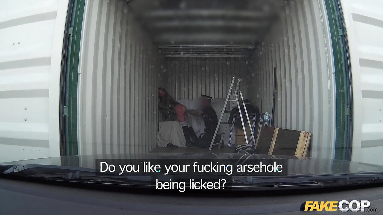Hot Jizz: Brunette Has Some Fun Outside with Cheeky Policeman