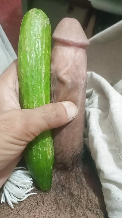 Those interested in sex with me, whether male or female, can contact me. My sex will be completely confidential.