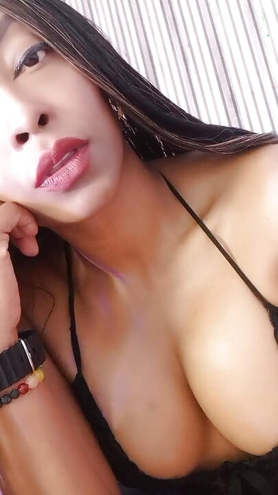 I dare you to watch me without touching yourself