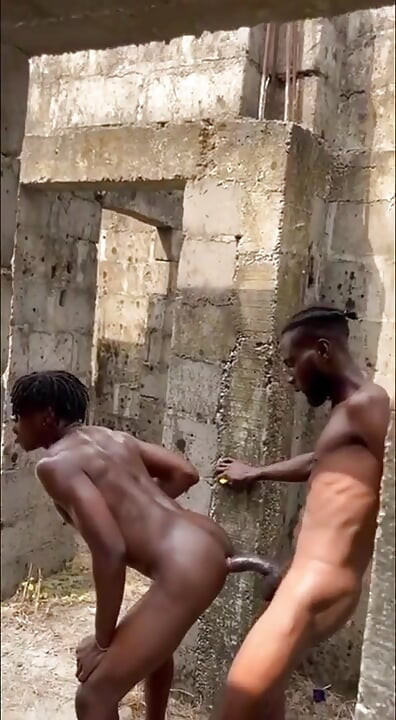 Big Dicks Can Make a Bottom Fuck Anywhere so We Did It at the Uncompleted Building Site