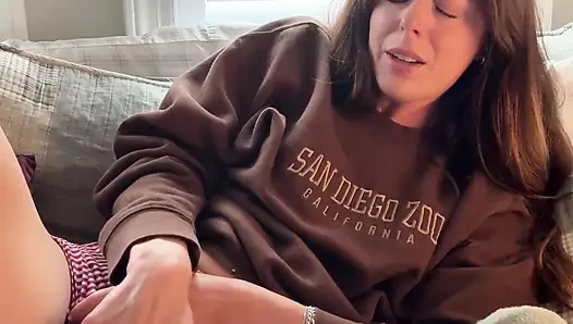 Sensual and Relaxing Stroke Session