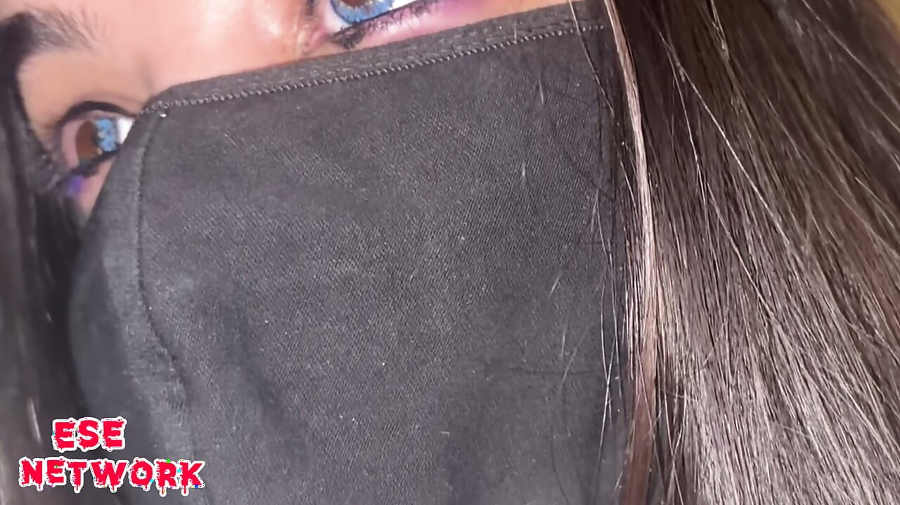 Gharpe Akeli Alisha Bhabhi Ne Apne Neighbour Ko Ghar Bulaya