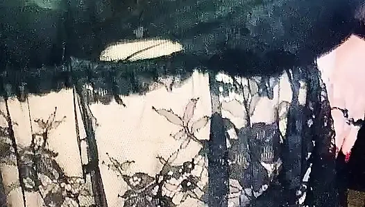 Ateşli ve azgın iri güzel kadın