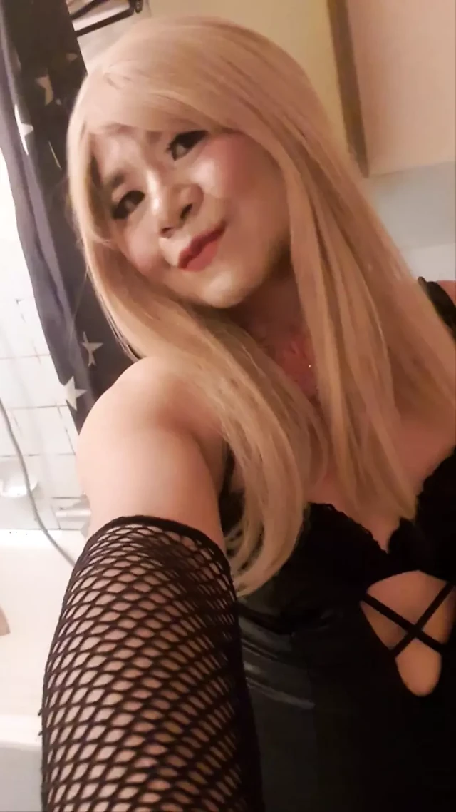 Bella The Little Sissy
