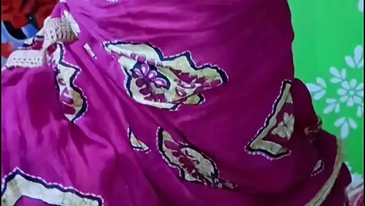 Village Bhabhi Peeing in Bathroom and Fucked by Husband