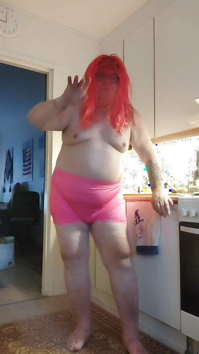 Gangstazz Silly All In Natural tits