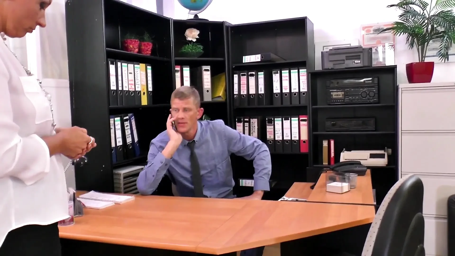 Mandy Mystery,nova Cane - office,secretary