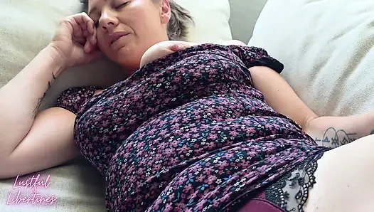 She thought I was Dad - My Hairy MILF STEPMOM is irresistible